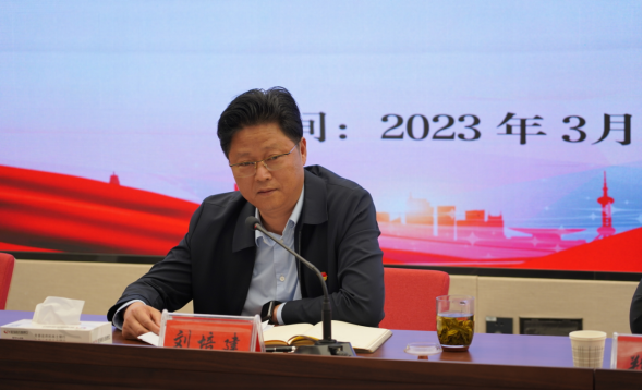 市產(chǎn)業(yè)集團召開黨員大會選舉直屬單位黨委、紀委639.png